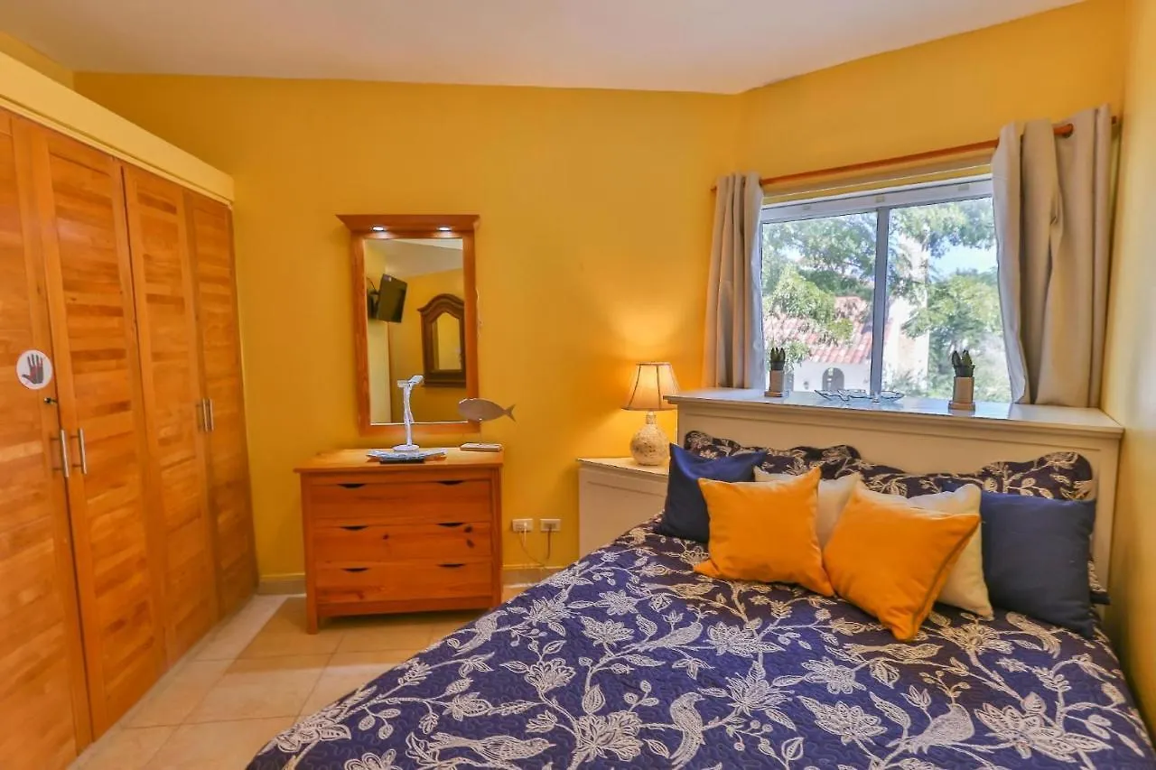 Beachfront Cadaques Smart Tv Fullkitchenrest Bayahíbe 0*,  República Dominicana